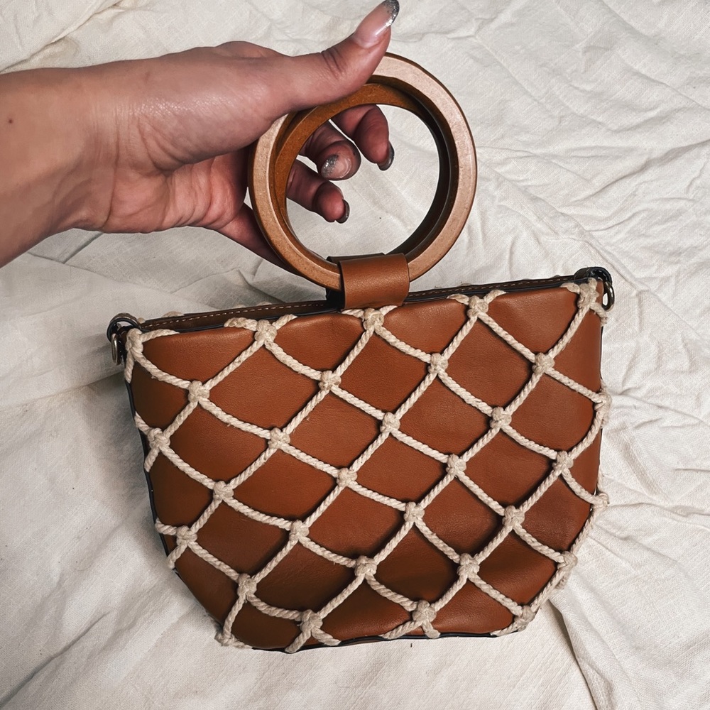 Netted purse